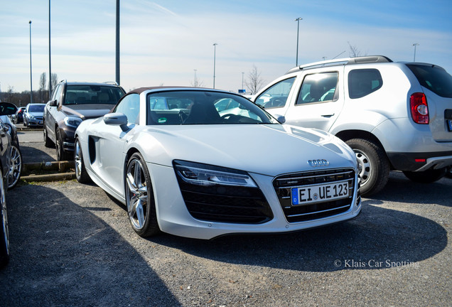 Audi R8 V10 Spyder 2013