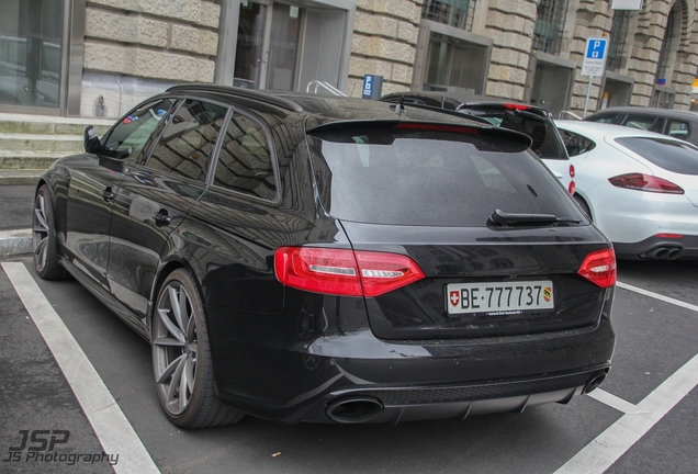 Audi RS4 Avant B8