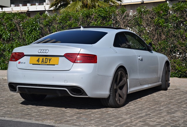 Audi RS5 B8 2012