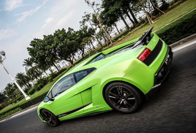 Lamborghini Gallardo LP570-4 Superleggera