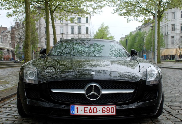 Mercedes-Benz SLS AMG Roadster