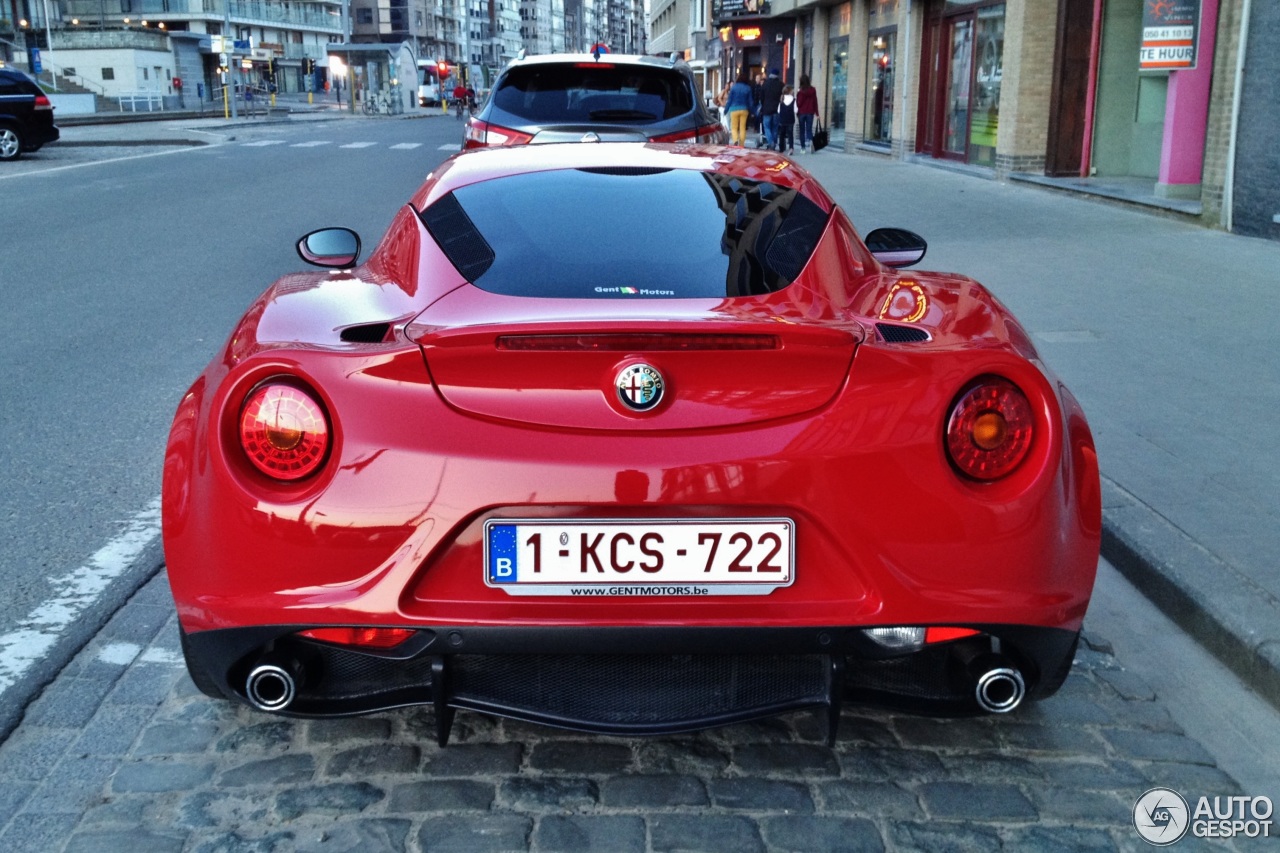 Alfa Romeo 4C Coupé