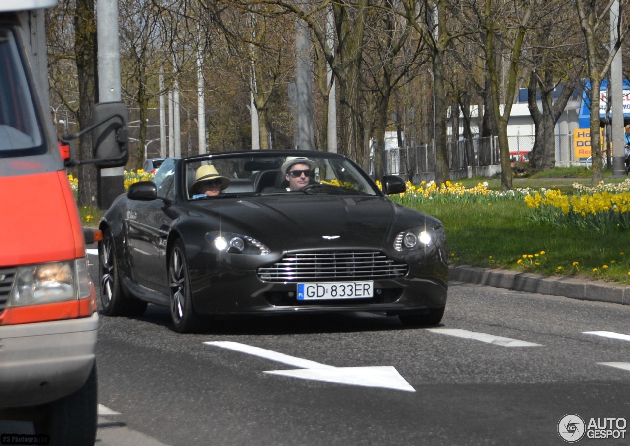 Aston Martin V8 Vantage Roadster