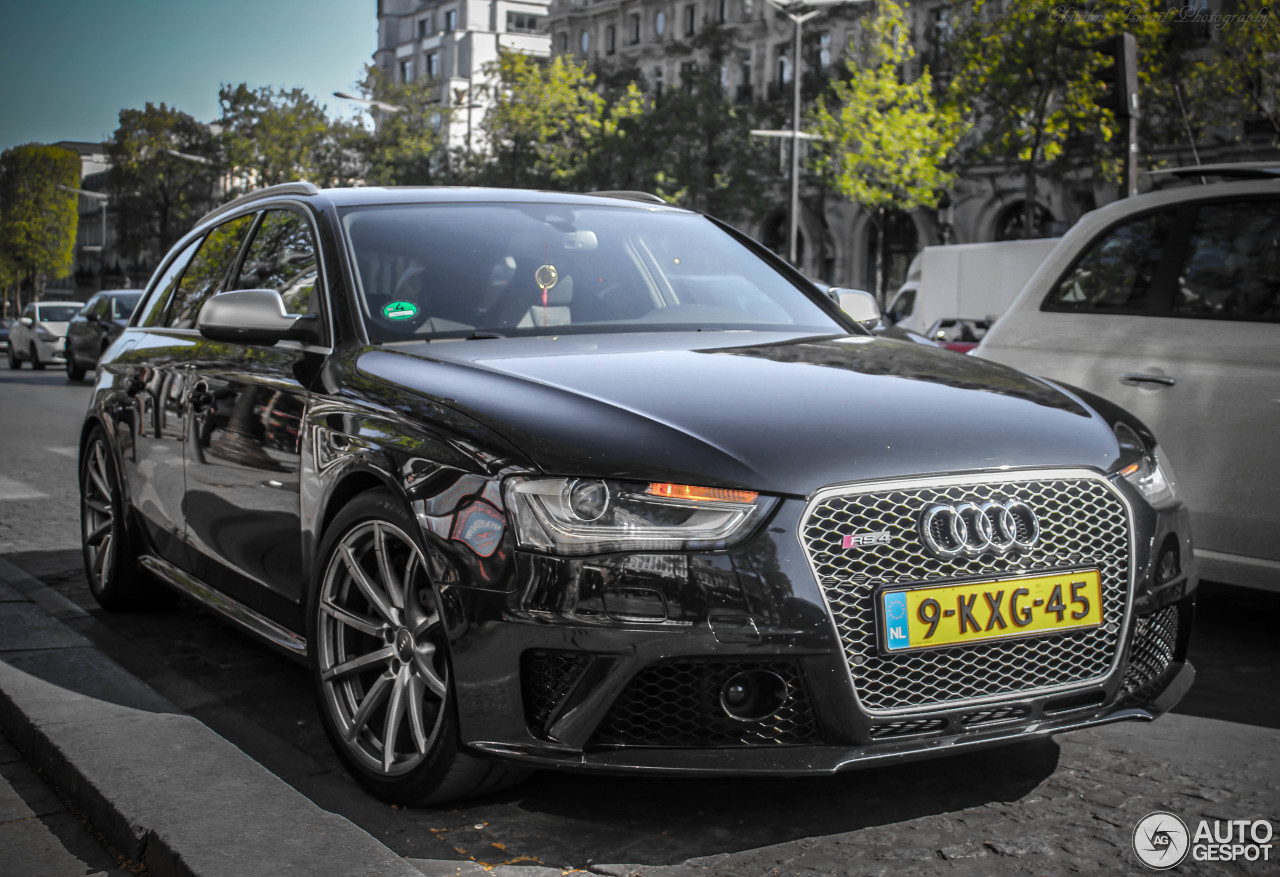 Audi RS4 Avant B8