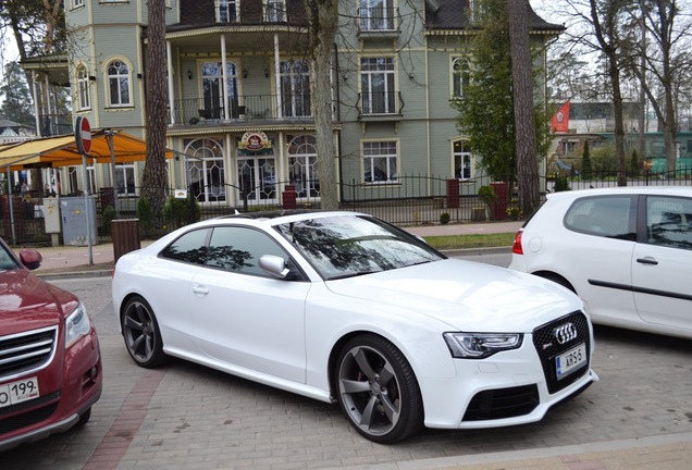 Audi RS5 B8 2012