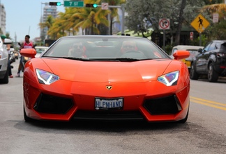 Lamborghini Aventador LP700-4 Roadster