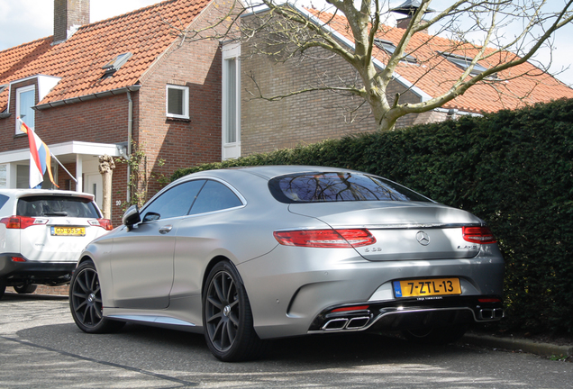 Mercedes-Benz S 63 AMG Coupé C217