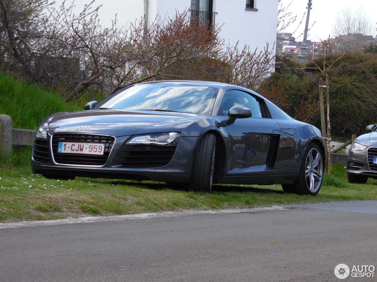 Audi R8