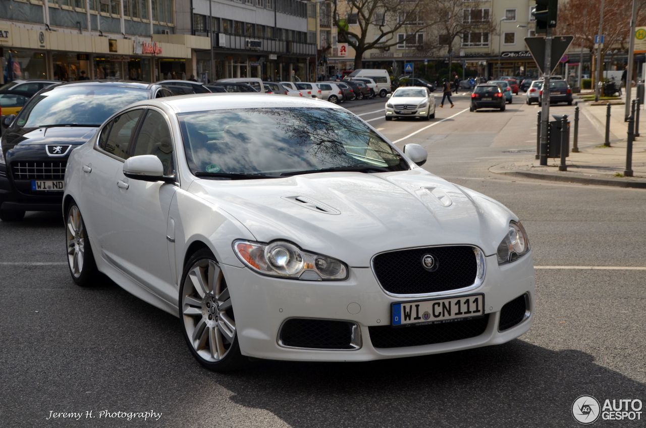 Jaguar XFR