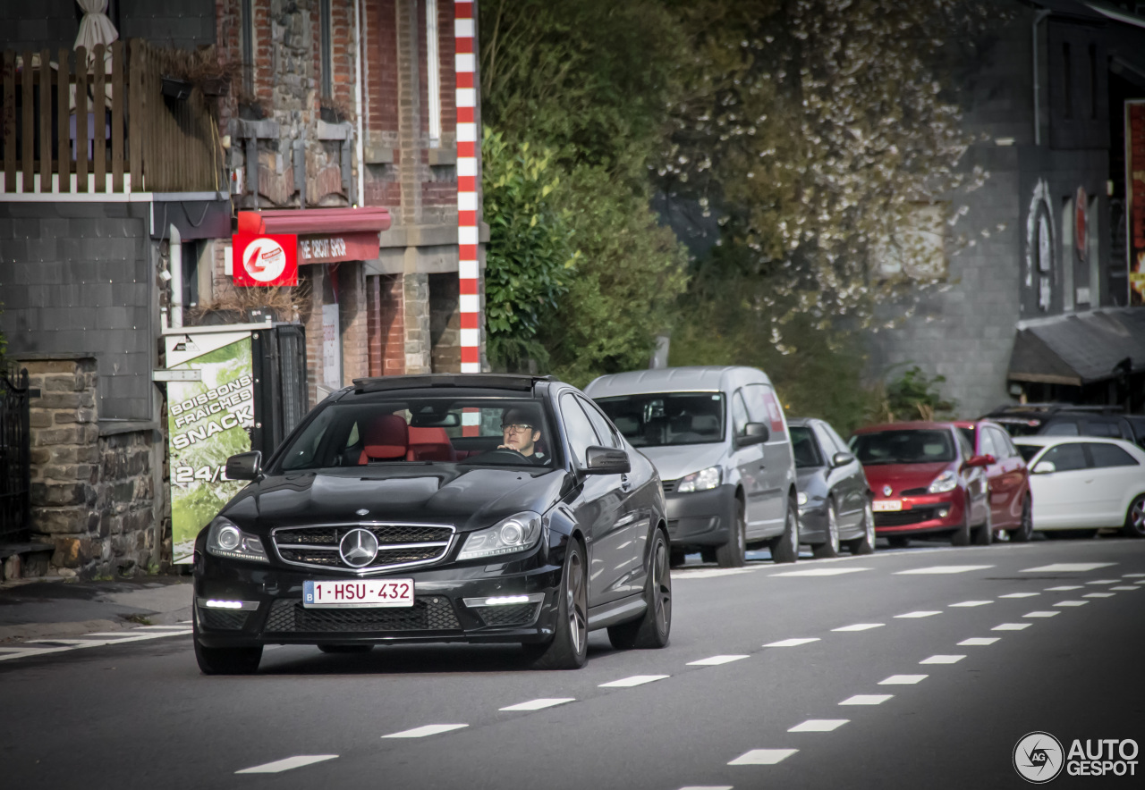 Mercedes-Benz C 63 AMG Coupé