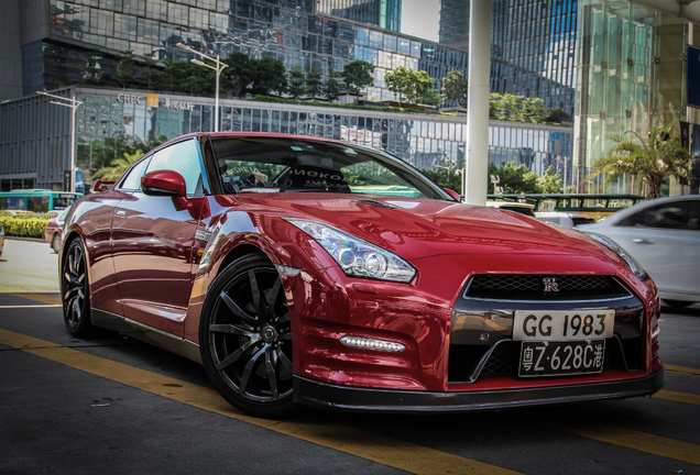 Nissan GT-R 2013