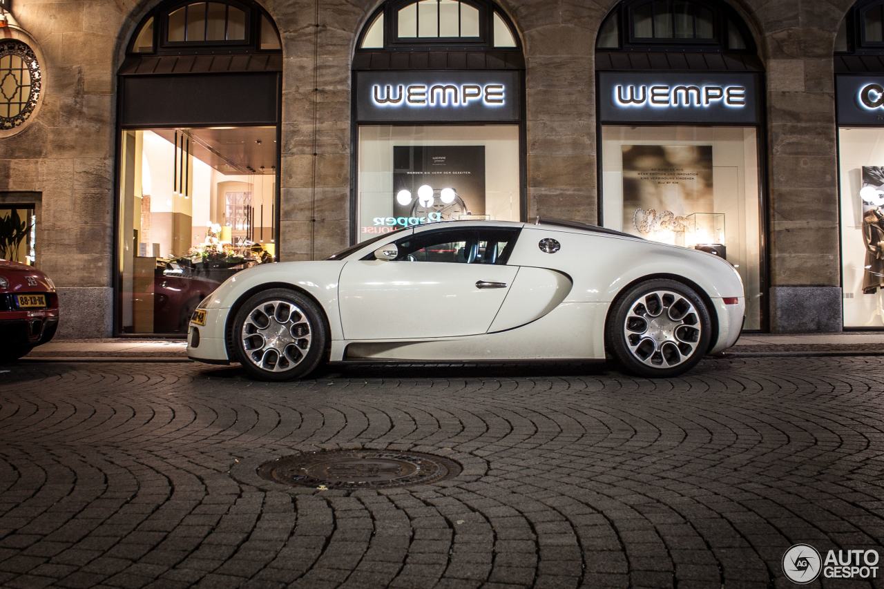 Bugatti Veyron 16.4 Grand Sport