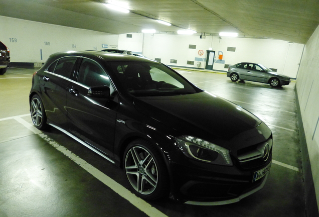 Mercedes-Benz A 45 AMG