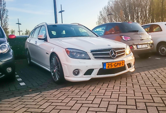 Mercedes-Benz C 63 AMG Estate