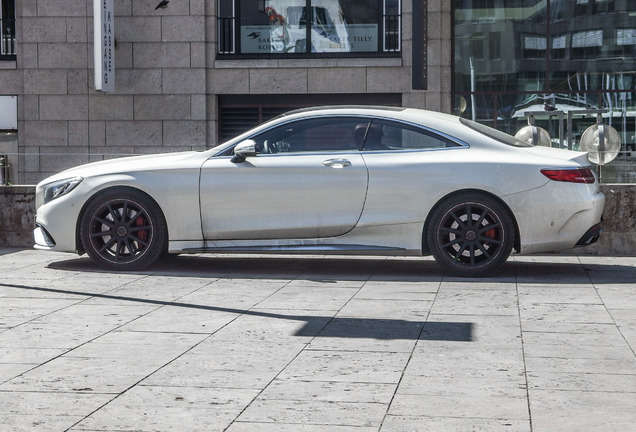 Mercedes-Benz S 63 AMG Coupé C217