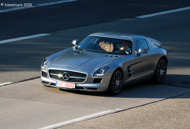 Mercedes-Benz SLS AMG