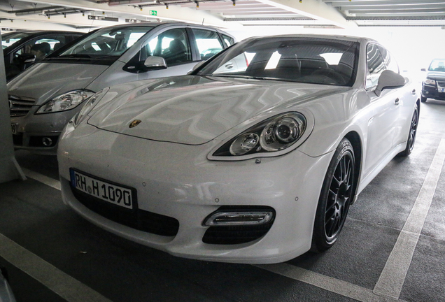 Porsche 970 Panamera Turbo MkI