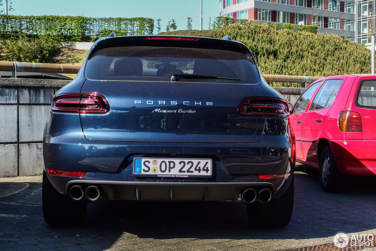 Porsche 95B Macan Turbo