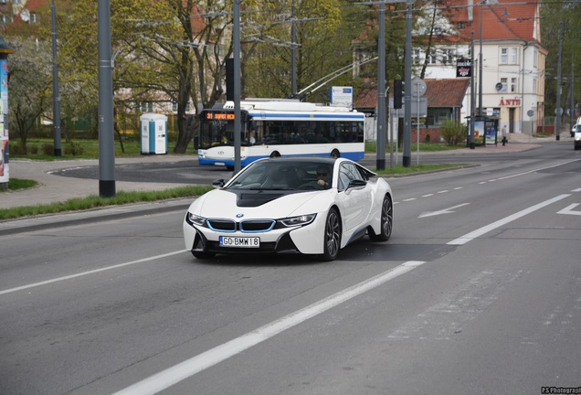 BMW i8