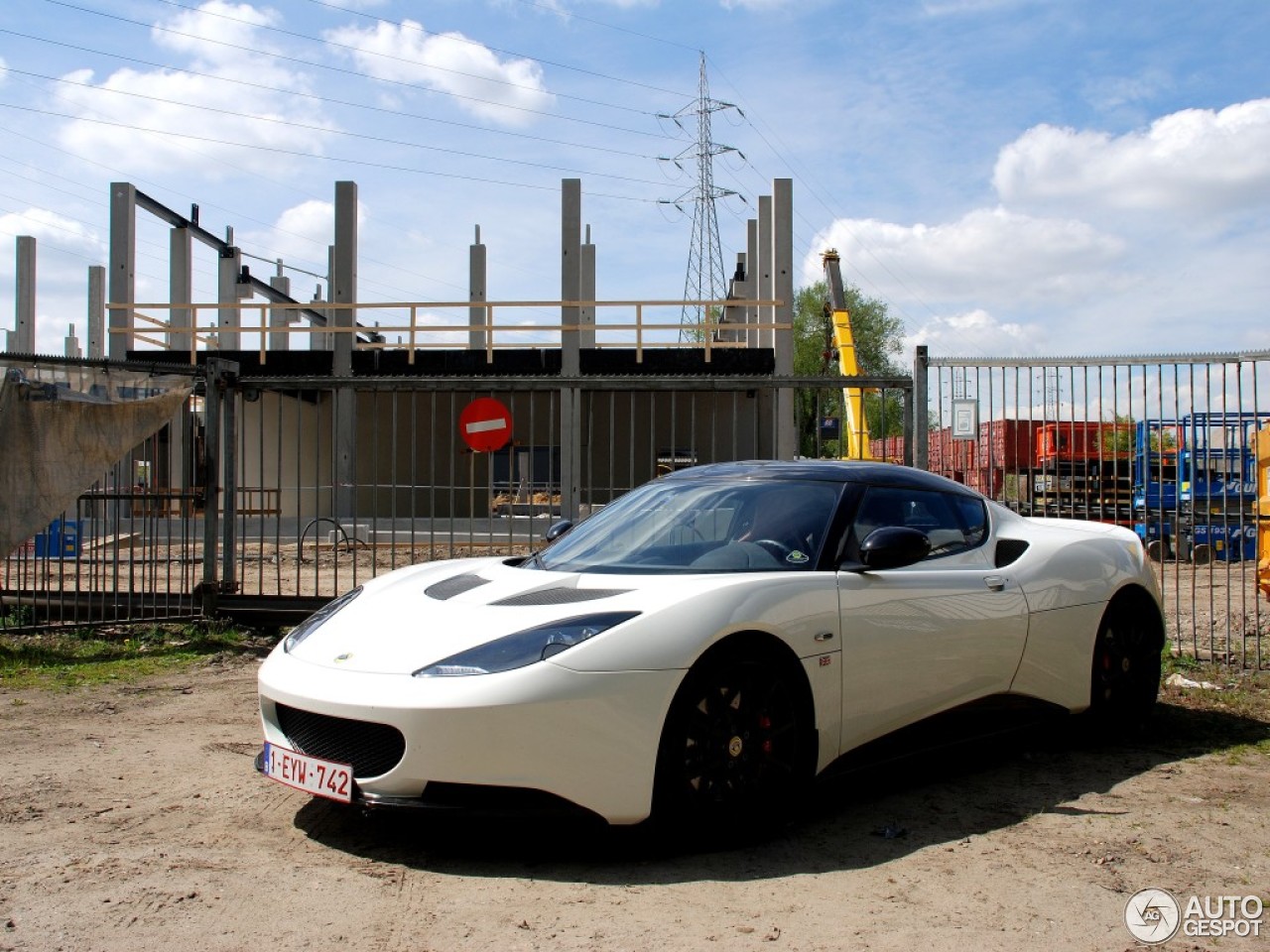 Lotus Evora S Sports Racer