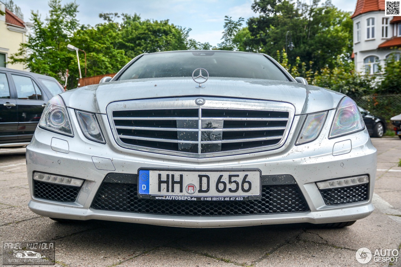 Mercedes-Benz E 63 AMG W212 V8 Biturbo