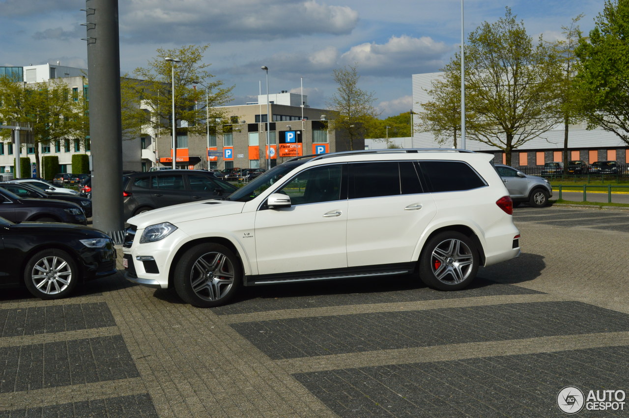 Mercedes-Benz GL 63 AMG X166