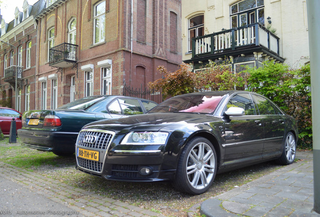 Audi S8 D3