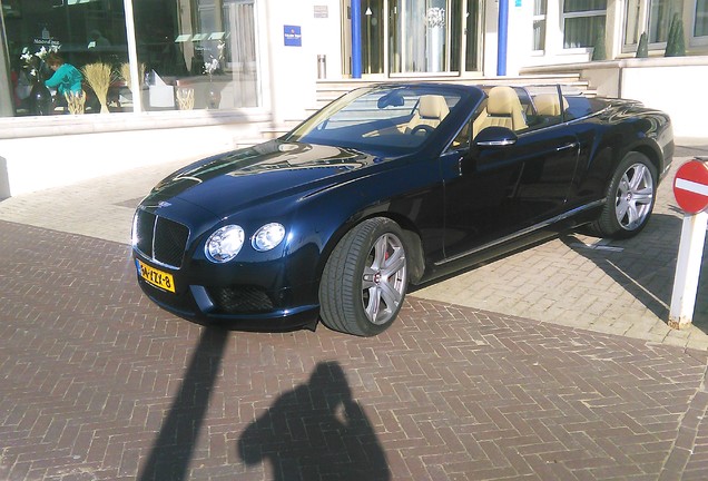 Bentley Continental GTC V8