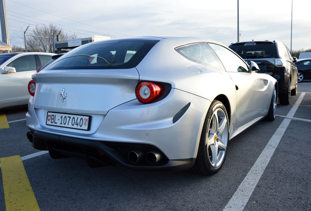 Ferrari FF