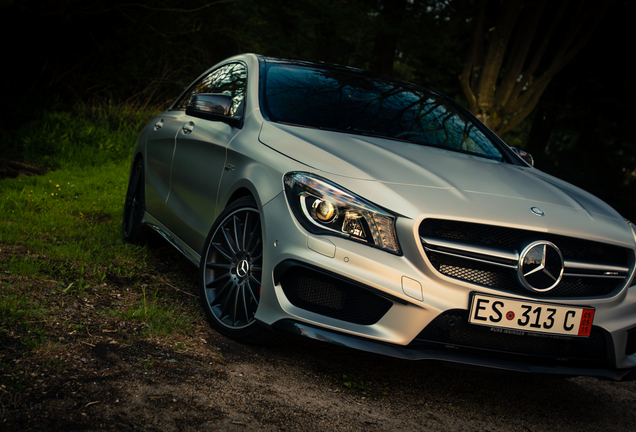 Mercedes-Benz CLA 45 AMG C117