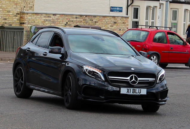 Mercedes-Benz GLA 45 AMG X156