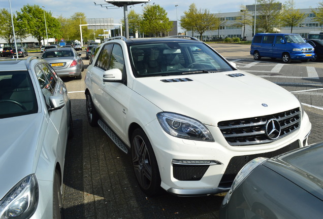 Mercedes-Benz ML 63 AMG W166