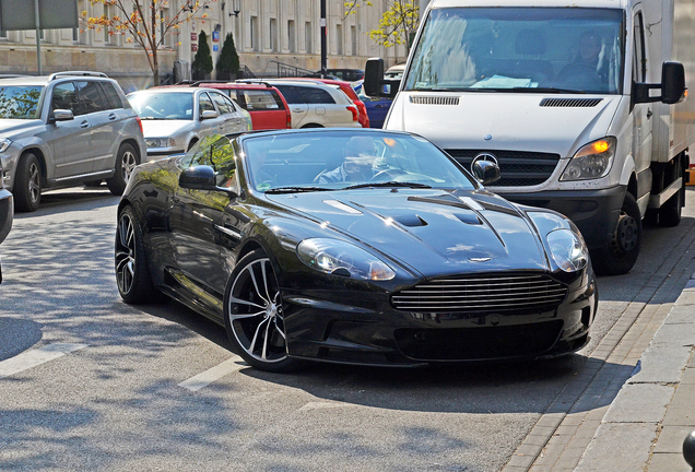 Aston Martin DBS Volante