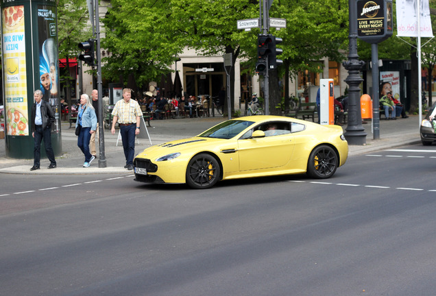 Aston Martin V12 Vantage S