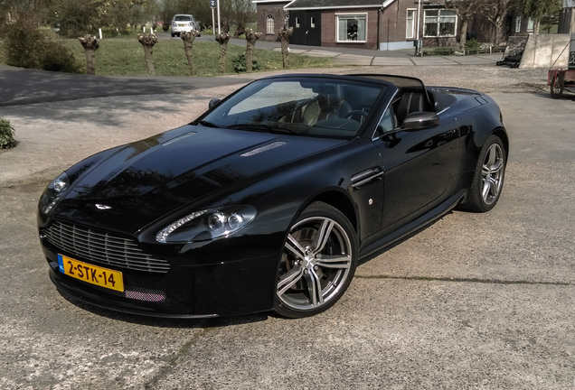 Aston Martin V8 Vantage Roadster