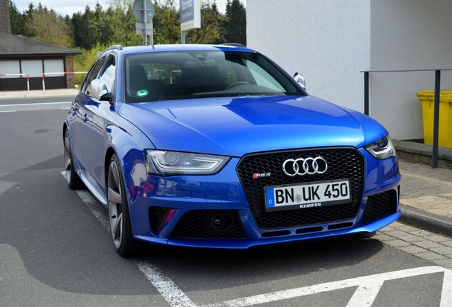 Audi RS4 Avant B8