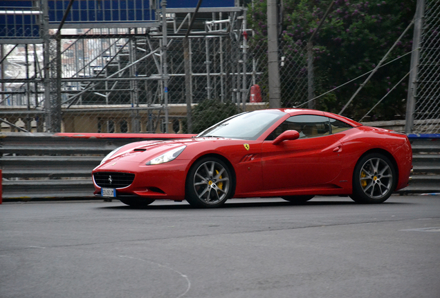 Ferrari California