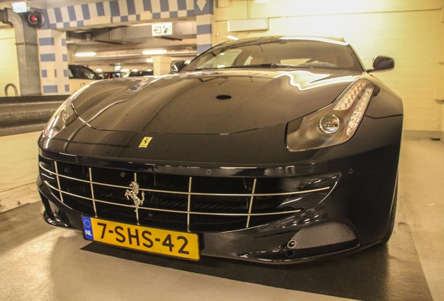 Ferrari FF