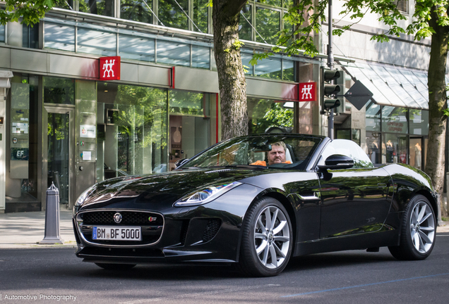 Jaguar F-TYPE S Convertible