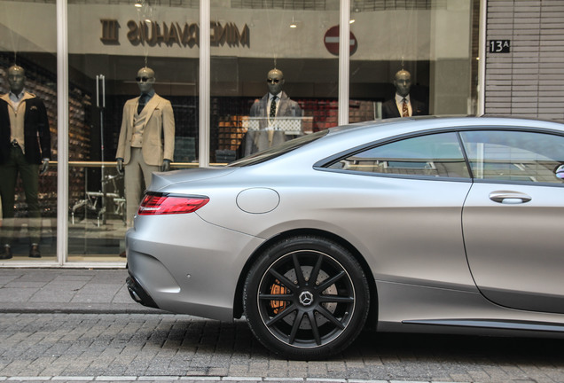 Mercedes-Benz S 63 AMG Coupé C217