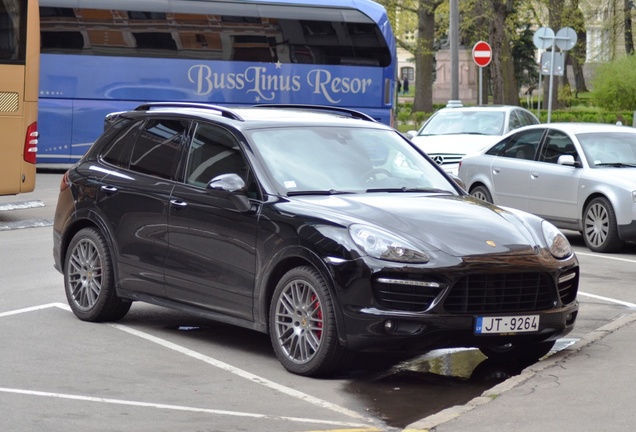 Porsche 958 Cayenne GTS