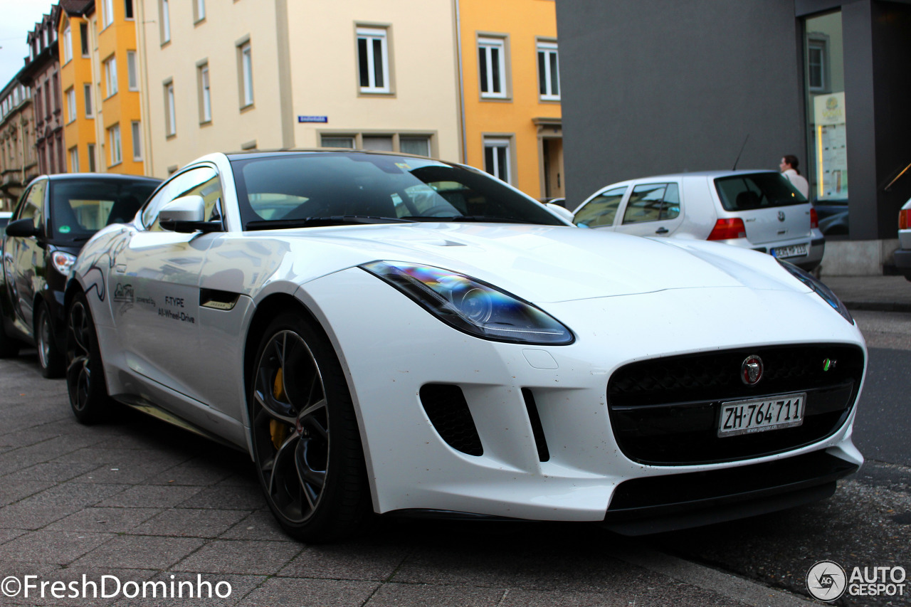 Jaguar F-TYPE R AWD Coupé