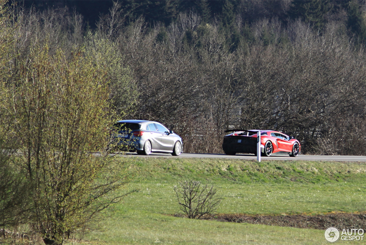 Mercedes-Benz A 45 AMG