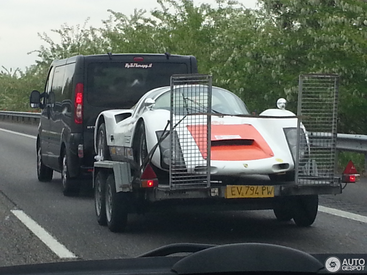 Porsche 906 Carrera 6 Race Coupé