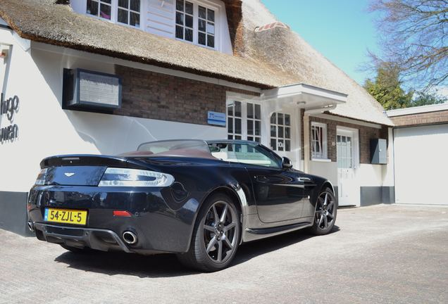 Aston Martin V8 Vantage Roadster