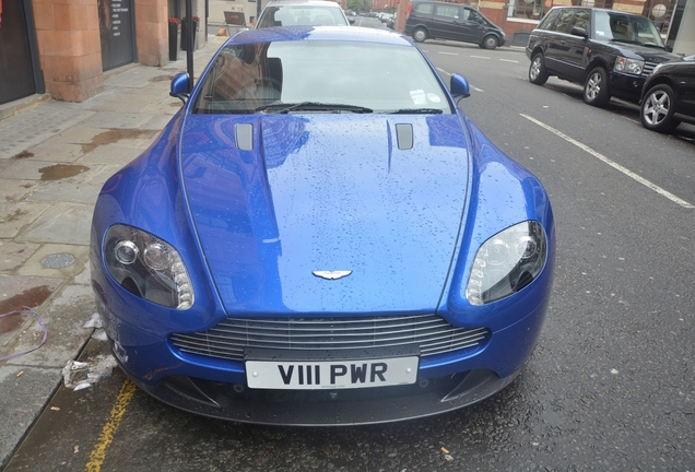 Aston Martin V8 Vantage S