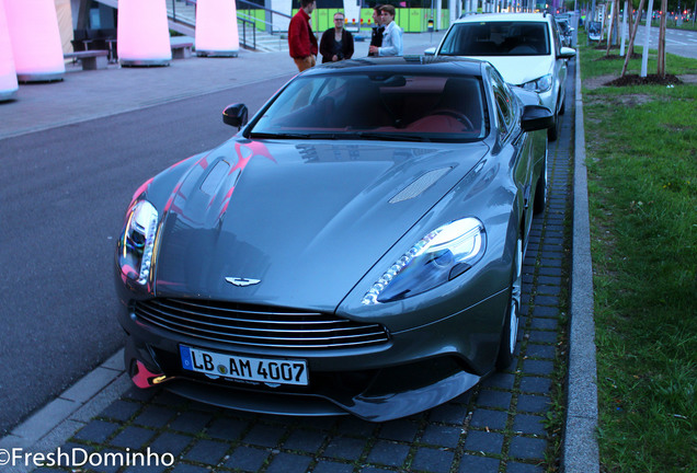 Aston Martin Vanquish 2013