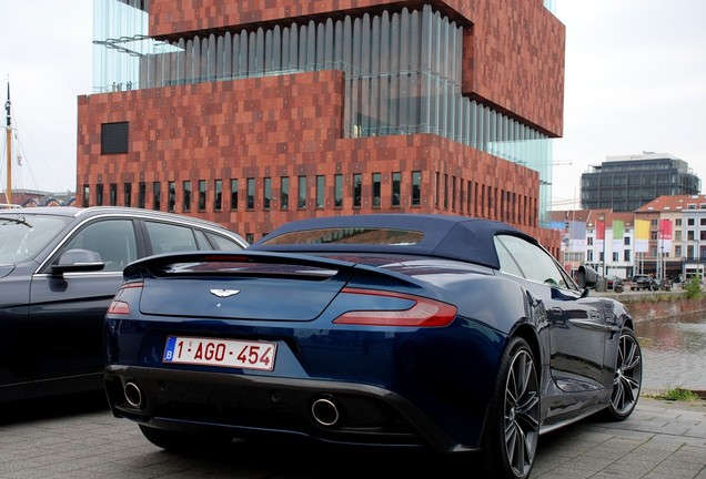 Aston Martin Vanquish Volante