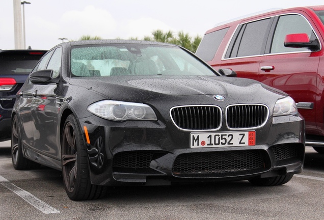 BMW M5 F10 2011