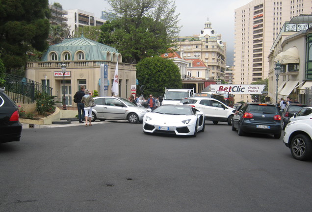 Lamborghini Aventador LP700-4 Roadster